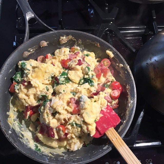 Breakfast_today_at_my_sisters_house-_scramble_with_kale__tomatoes__bacon__and_raw_goat_milk_cheddar_cheese.__aageats__paleo