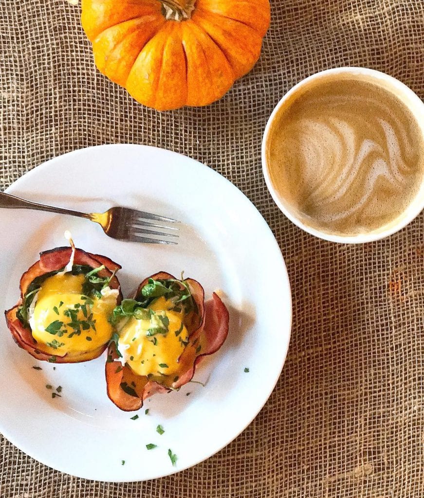 favorite_breakfast-_anything_with_hollandaise_is_for_that_matter-__danielleeats