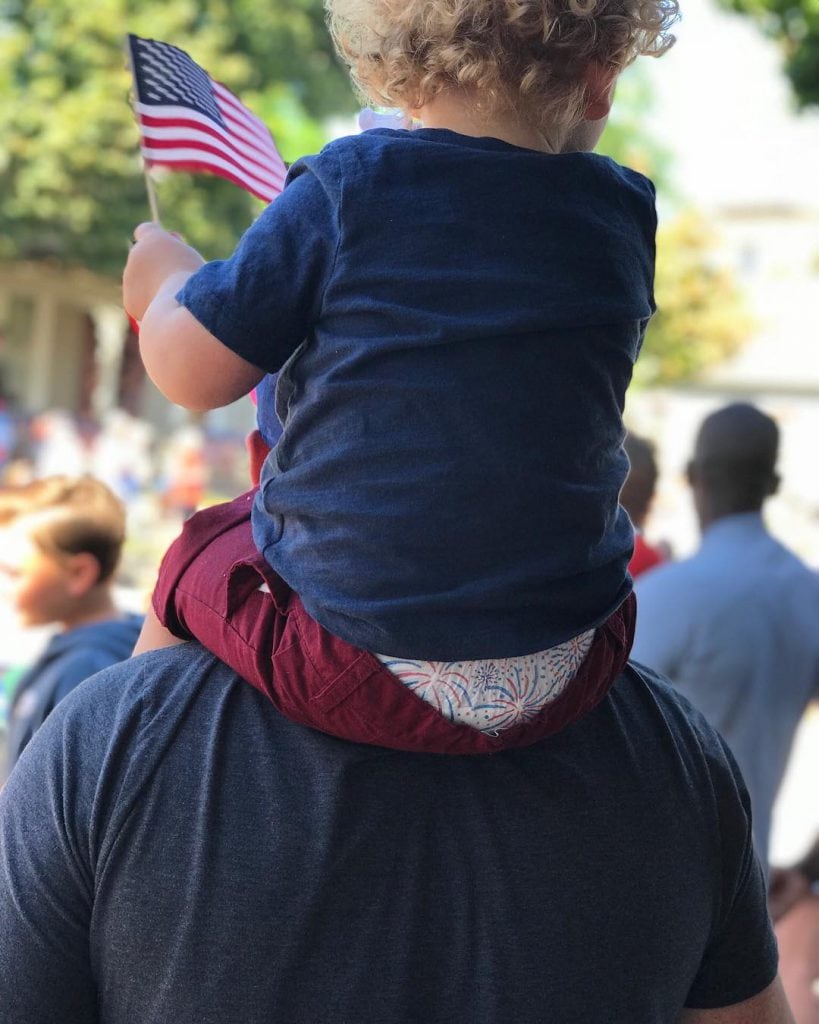Sorry_one_more._Hopefully._Because_I_can_t_pass_up_a_festive__patriotic_booty._________honestfourth